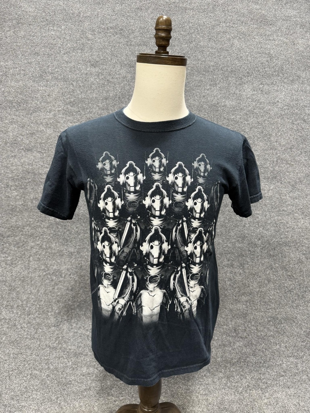 Doctor Who Cyberman Shirt Mens Small Black Graphic T-Shirt Tee Sci-Fi TV Show